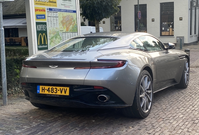 Aston Martin DB11