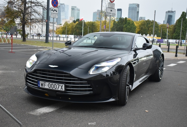 Aston Martin DB12