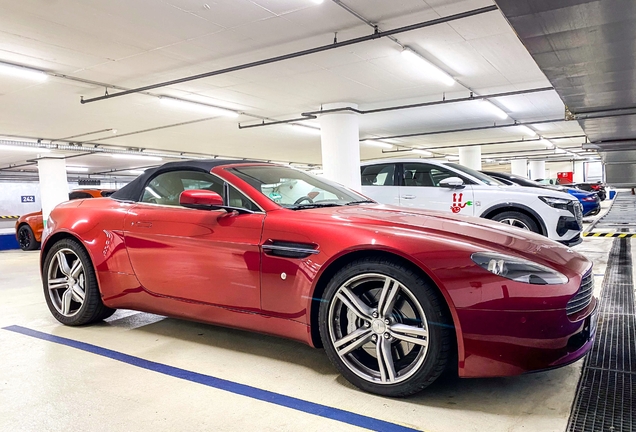 Aston Martin V8 Vantage Roadster