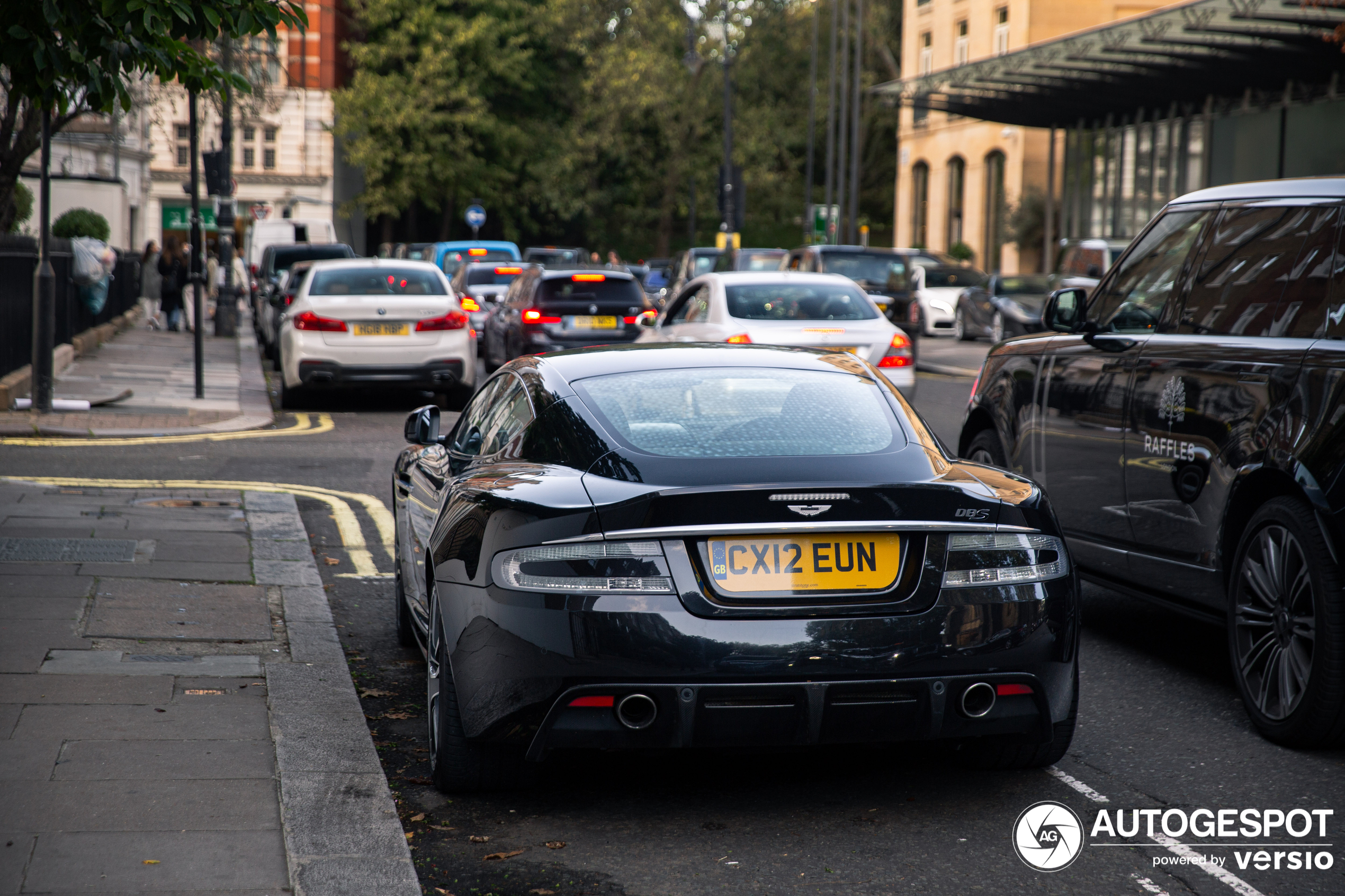 Aston Martin DBS