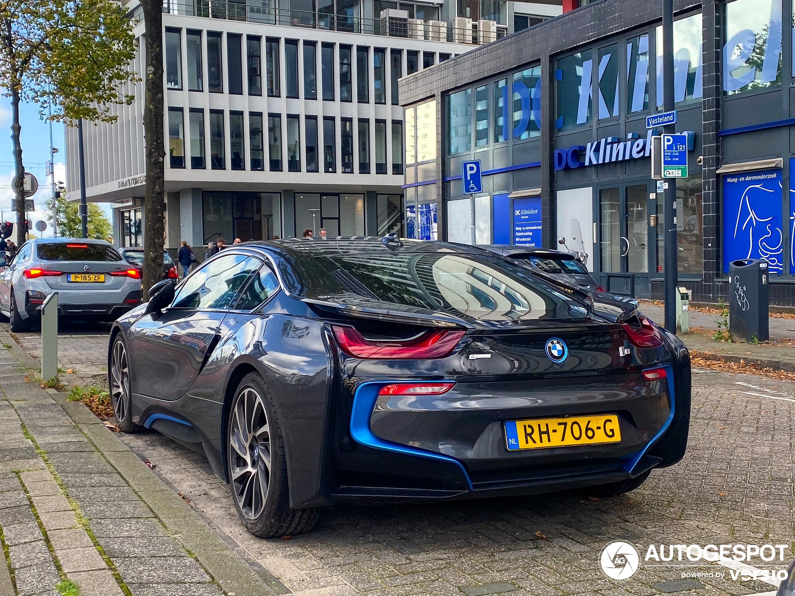 BMW i8