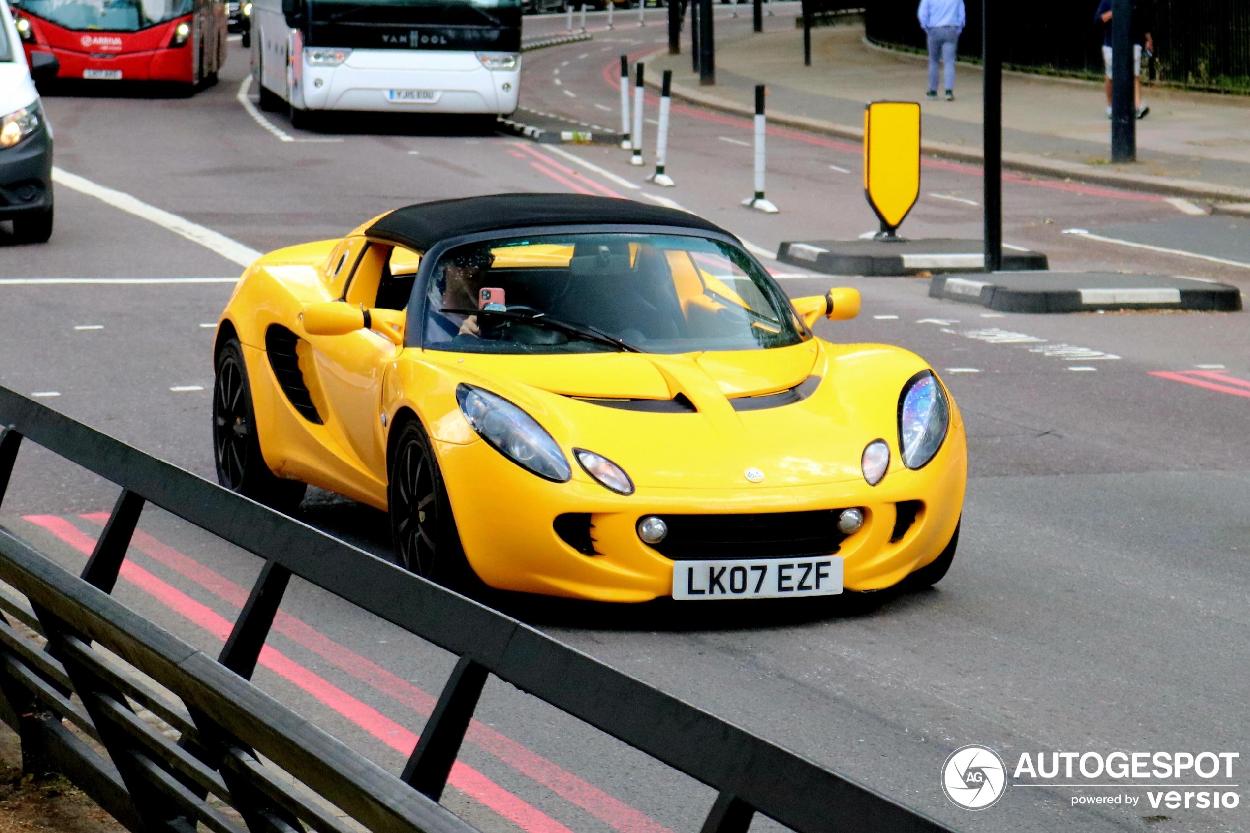 Lotus Elise S2 111R