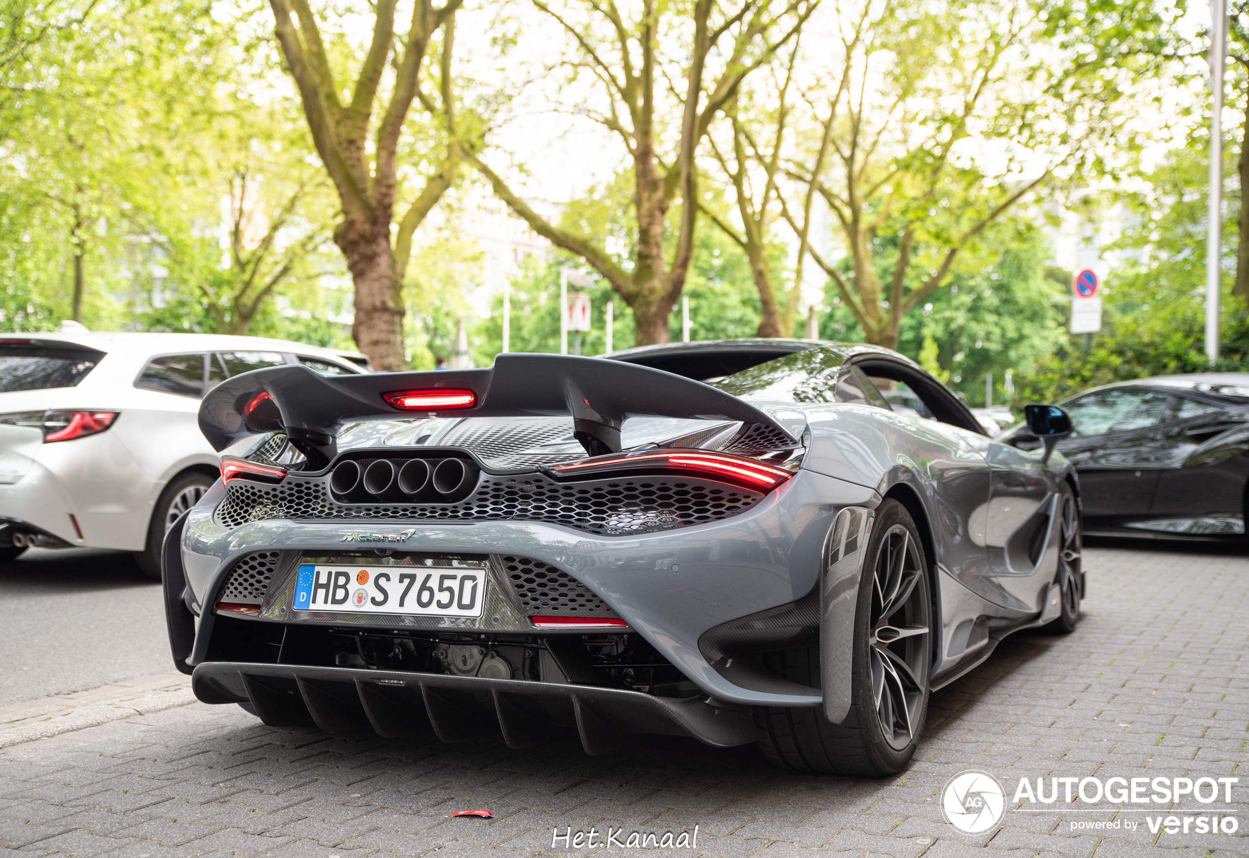 McLaren 765LT Spider