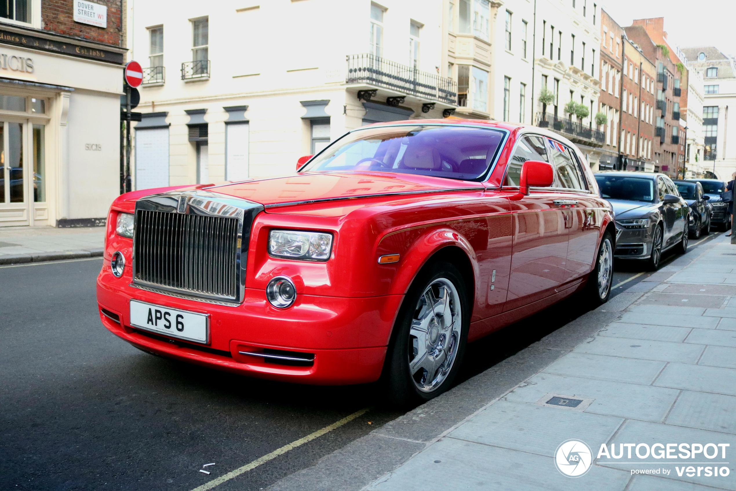 Rolls-Royce Phantom