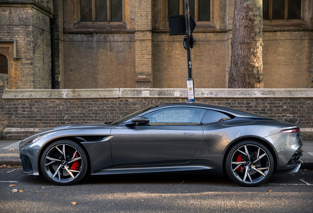 Aston Martin DBS Superleggera