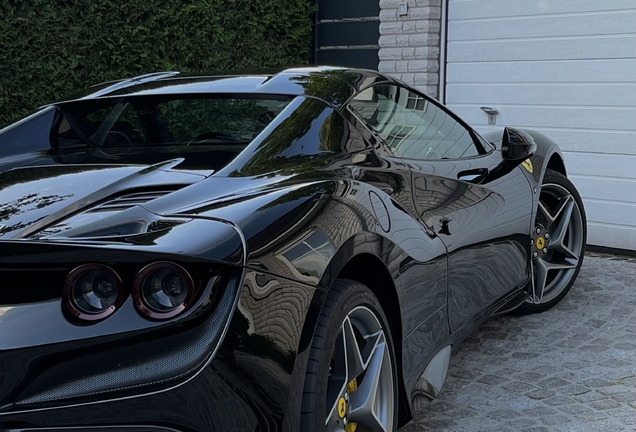 Ferrari F8 Spider