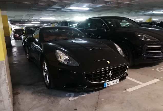 Ferrari California