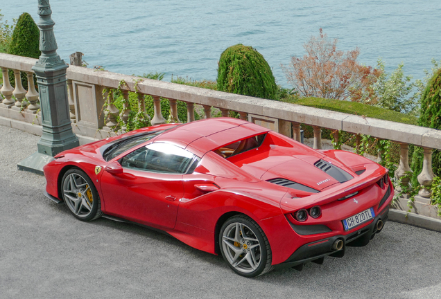 Ferrari F8 Spider