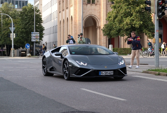 Lamborghini Huracán LP610-2 EVO RWD