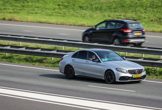 Mercedes-AMG C 63 S W205 2018