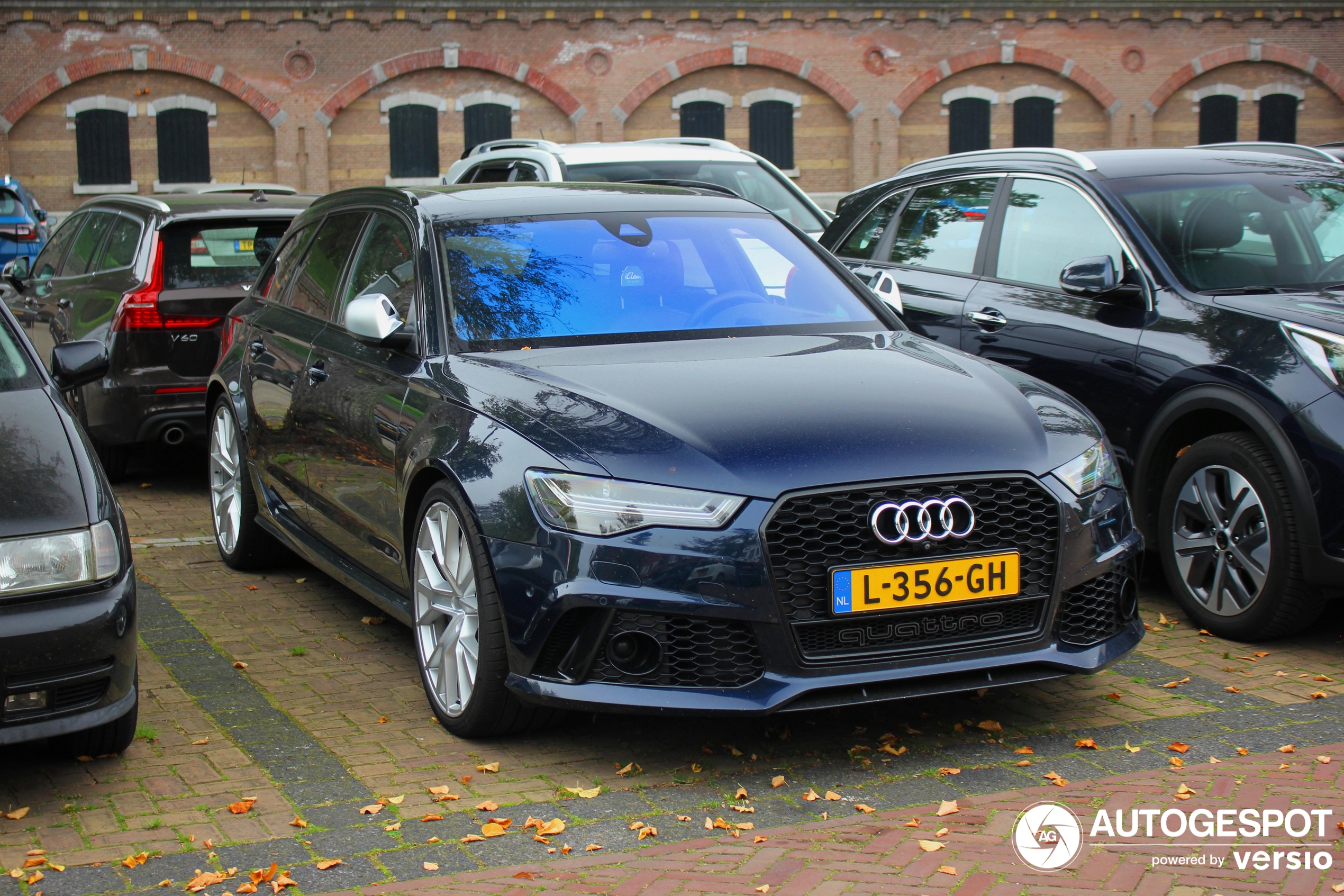 Audi RS6 Avant C7 2015