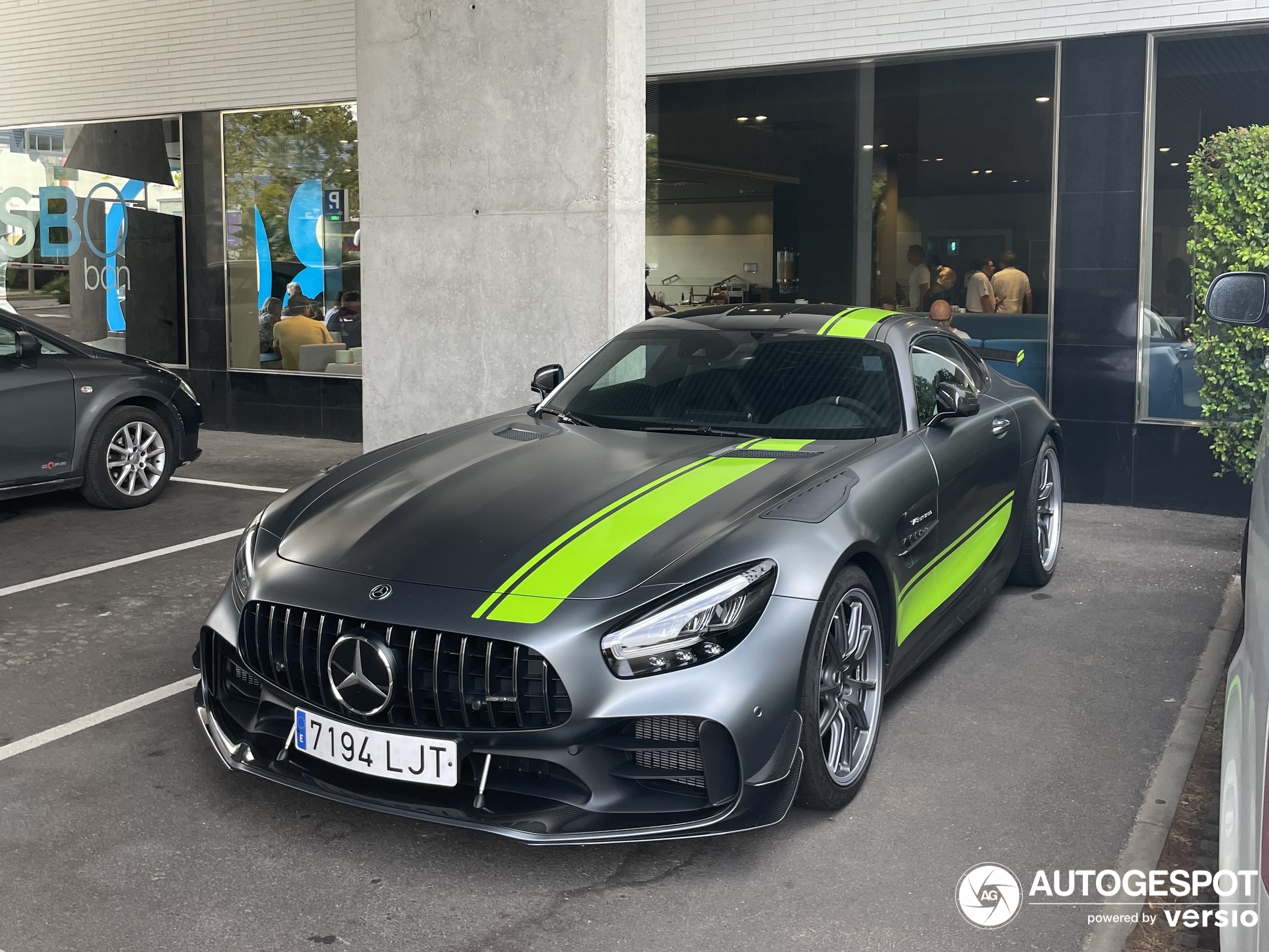 Mercedes-AMG GT R Pro C190