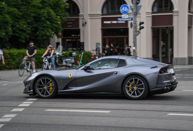 Ferrari 812 GTS