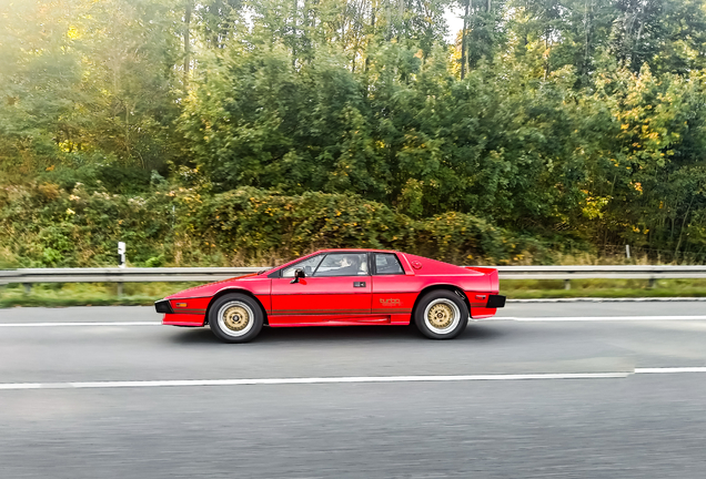 Lotus Esprit Turbo