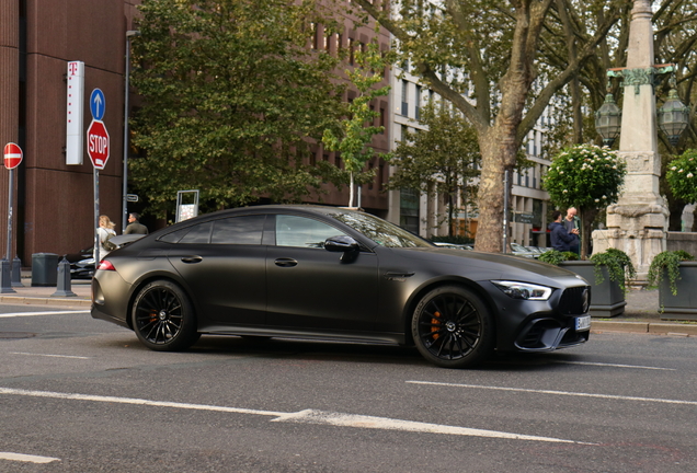 Mercedes-AMG GT 63 S X290