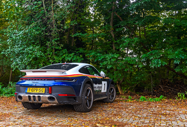 Porsche 992 Dakar