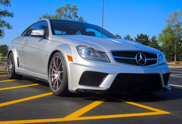 Mercedes-Benz C 63 AMG Coupé Black Series