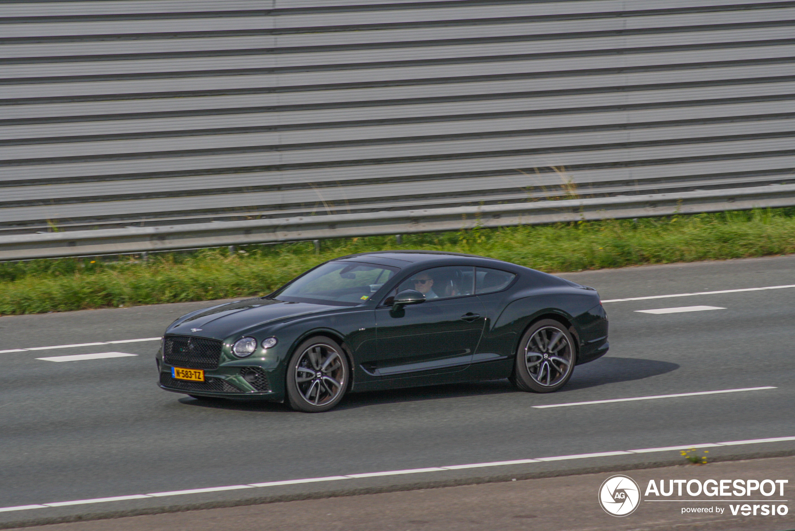 Bentley Continental GT V8 2020