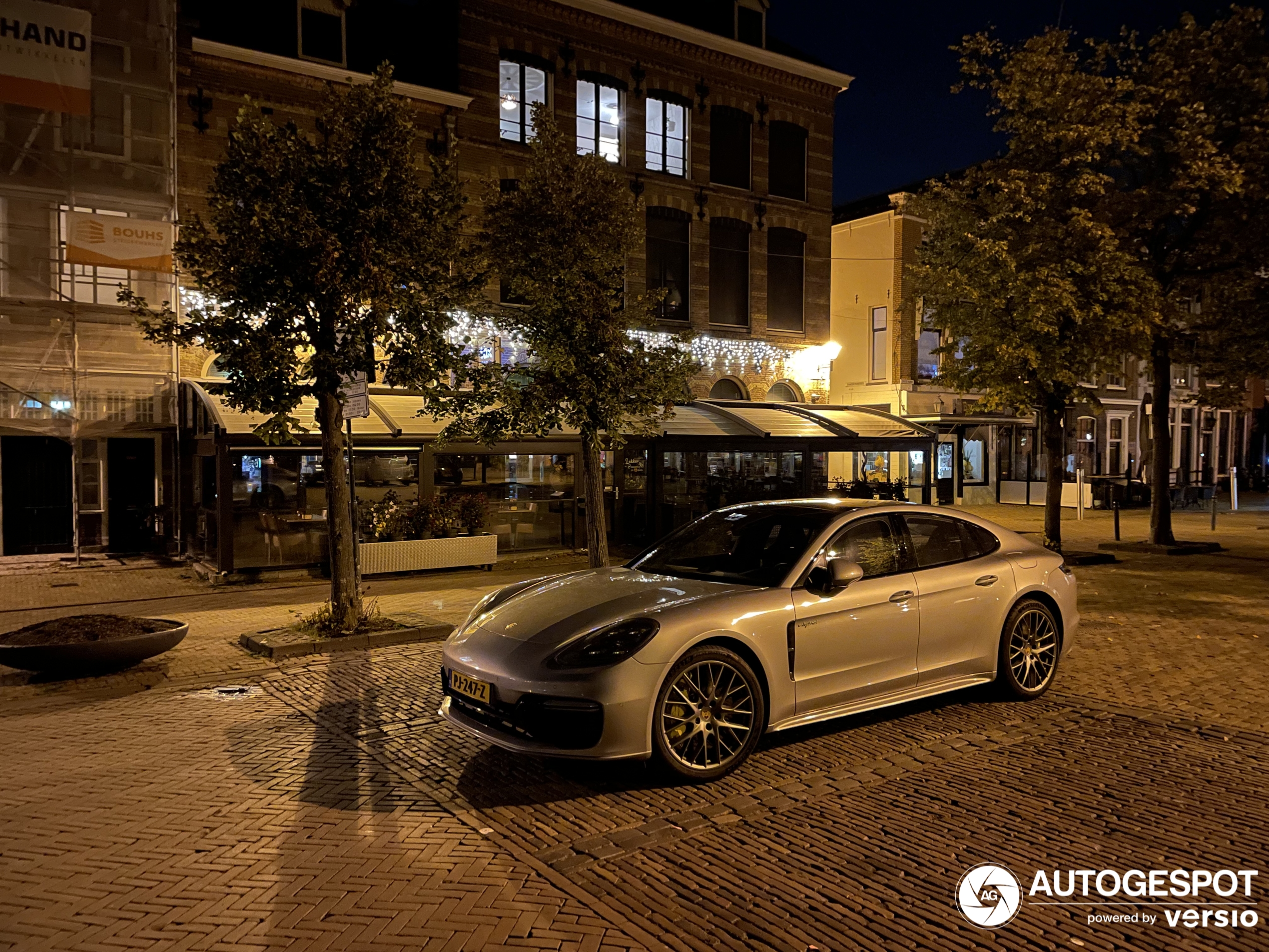 Porsche 971 Panamera Turbo S E-Hybrid