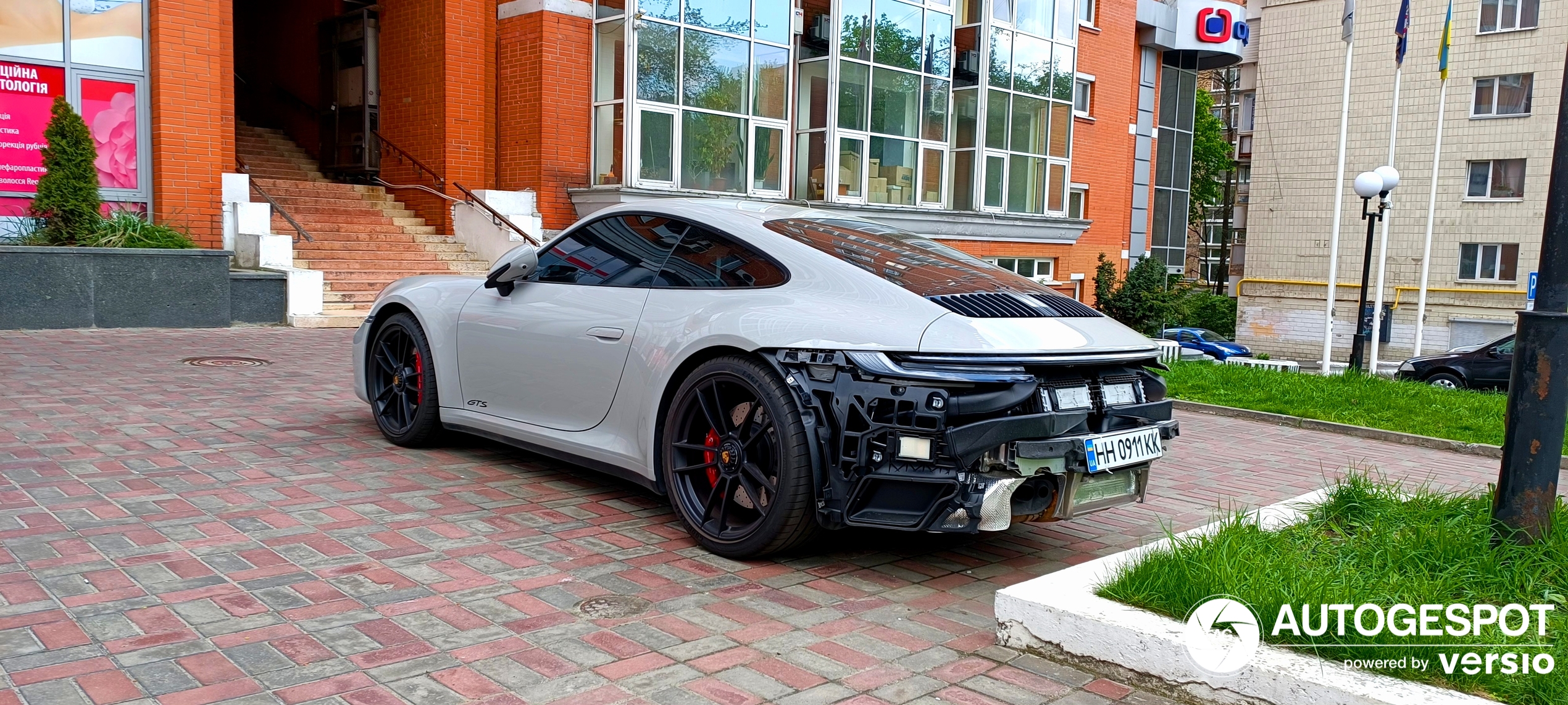 Porsche 992 Carrera GTS