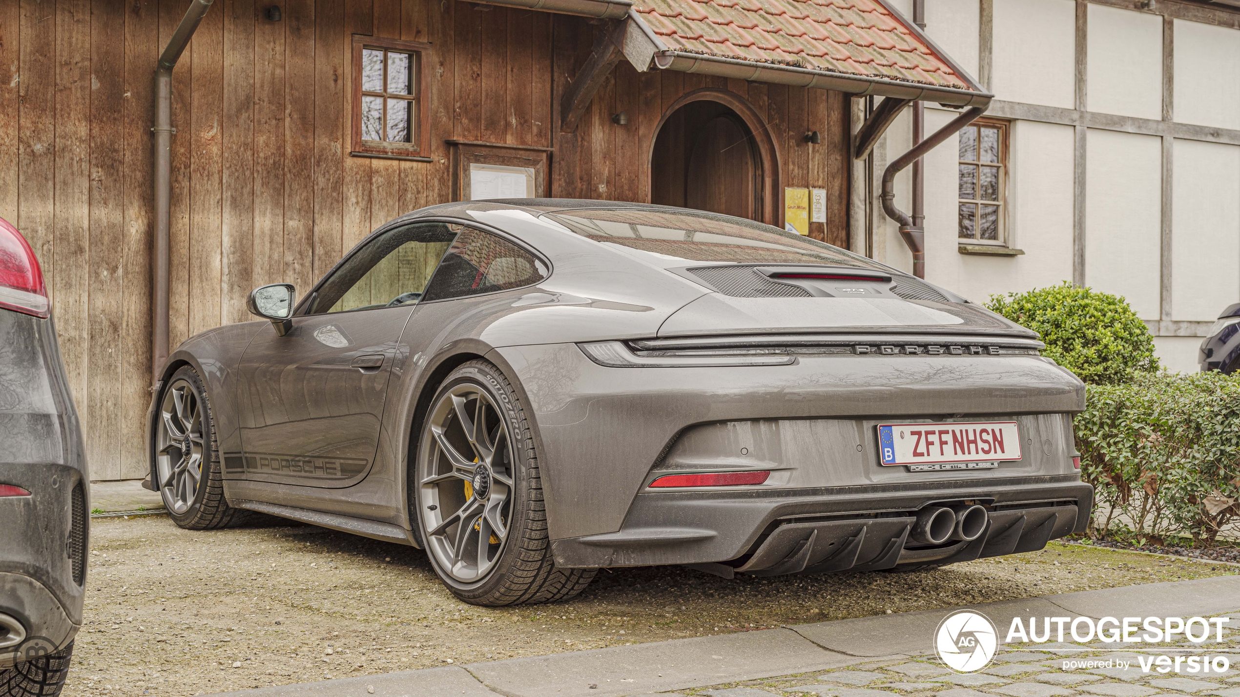 Porsche 992 GT3 Touring