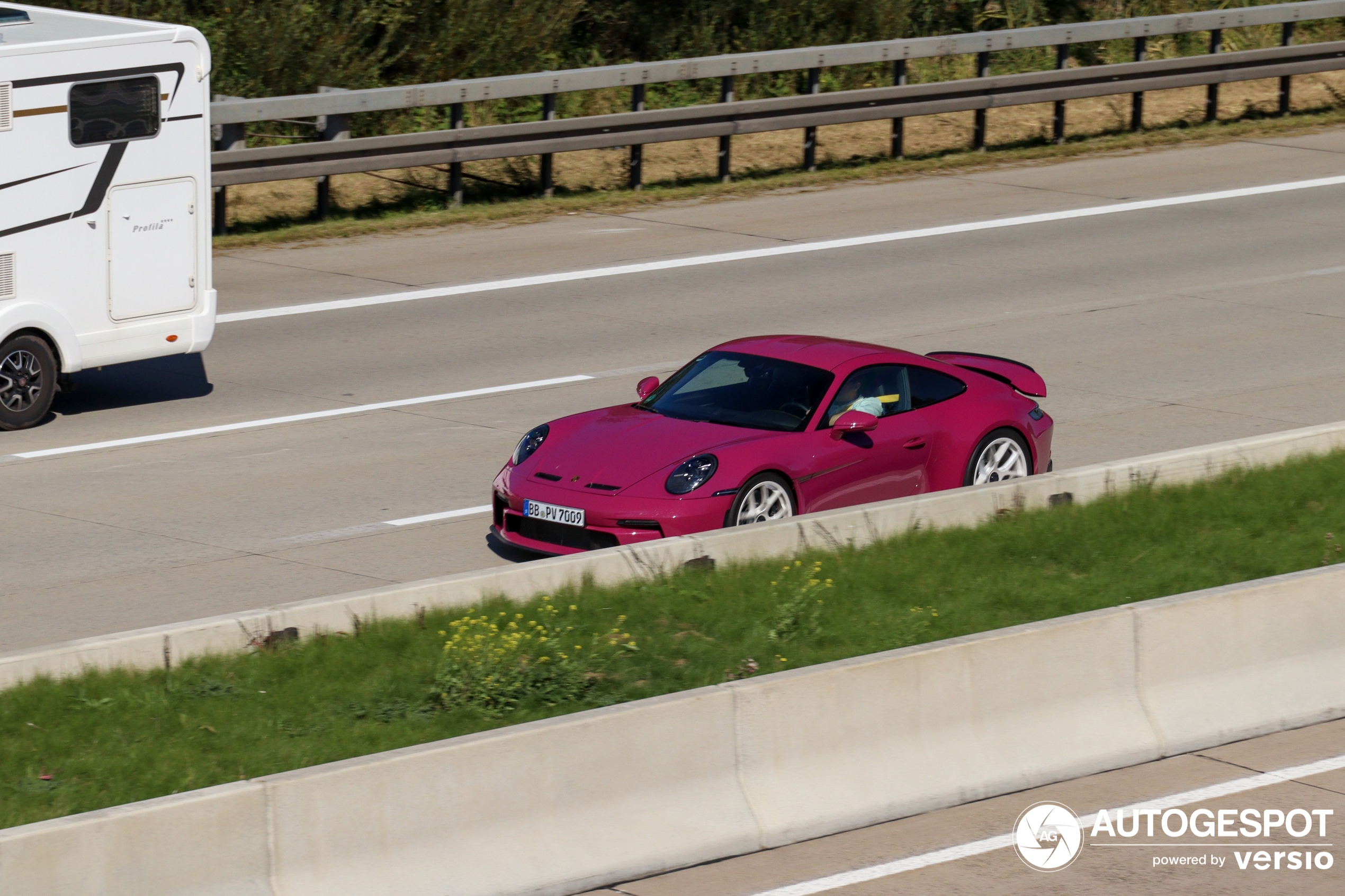 Porsche 992 S/T