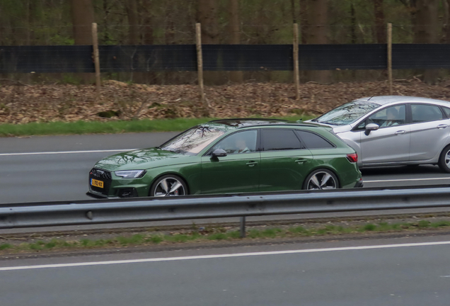 Audi RS4 Avant B9