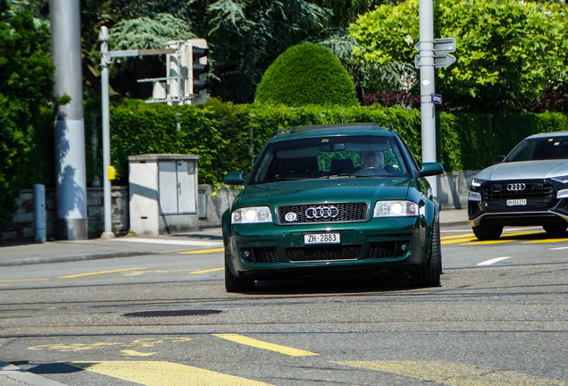 Audi RS6 Plus Avant C5