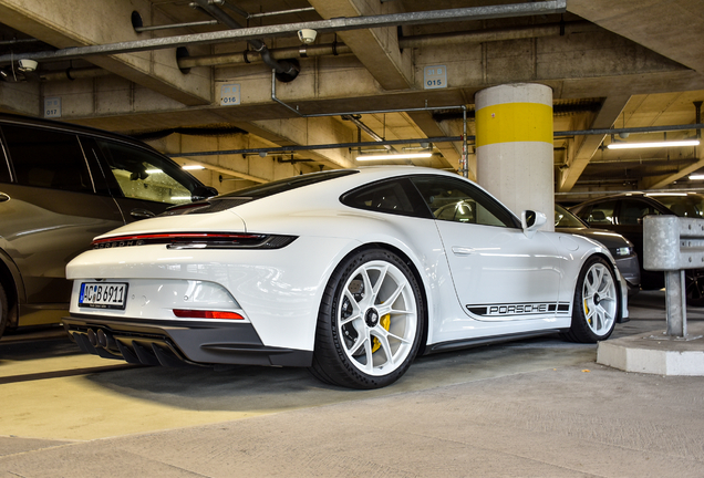 Porsche 992 GT3 Touring