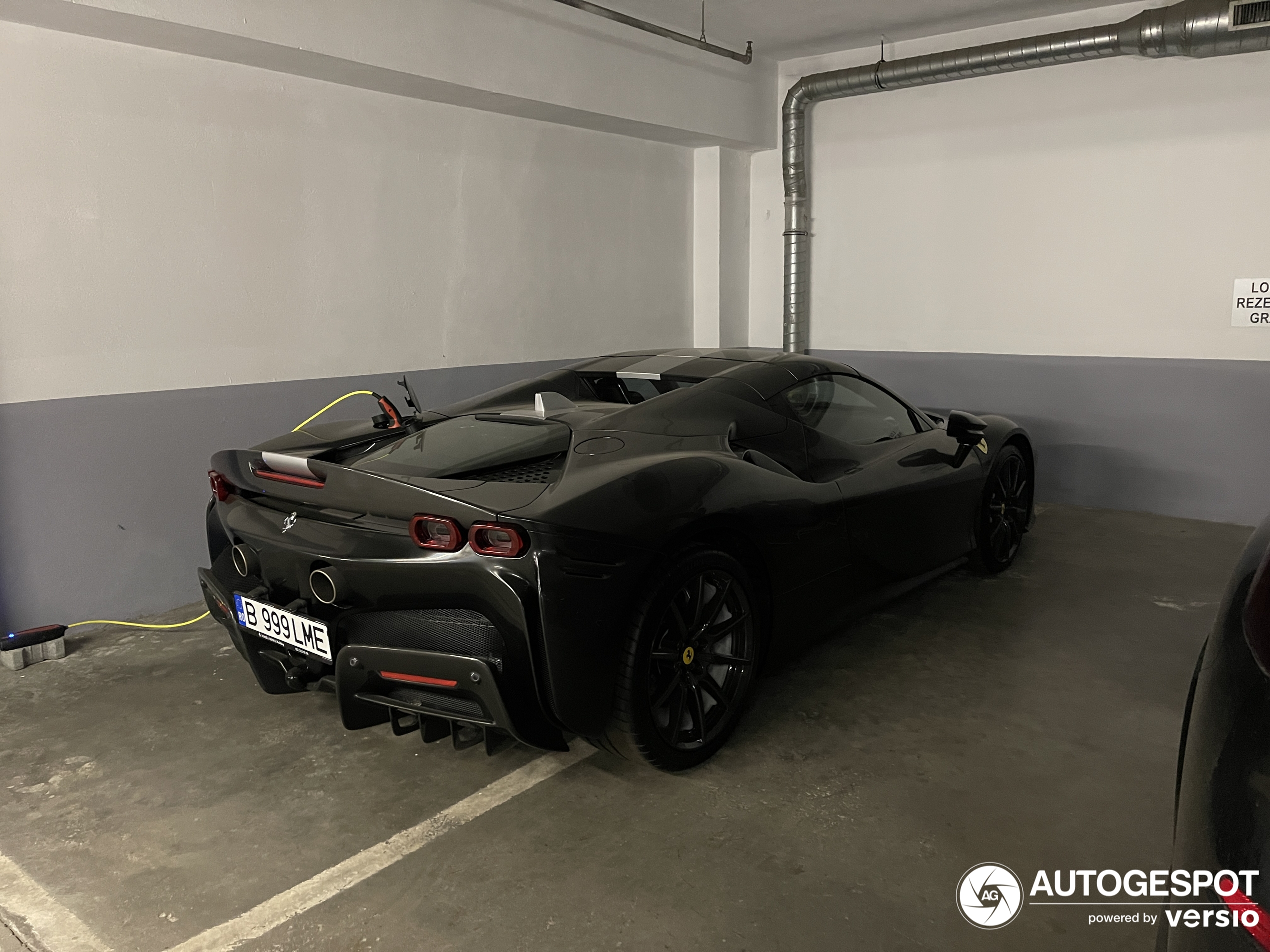 Deze Ferrari eigenaar is begaan met het milieu