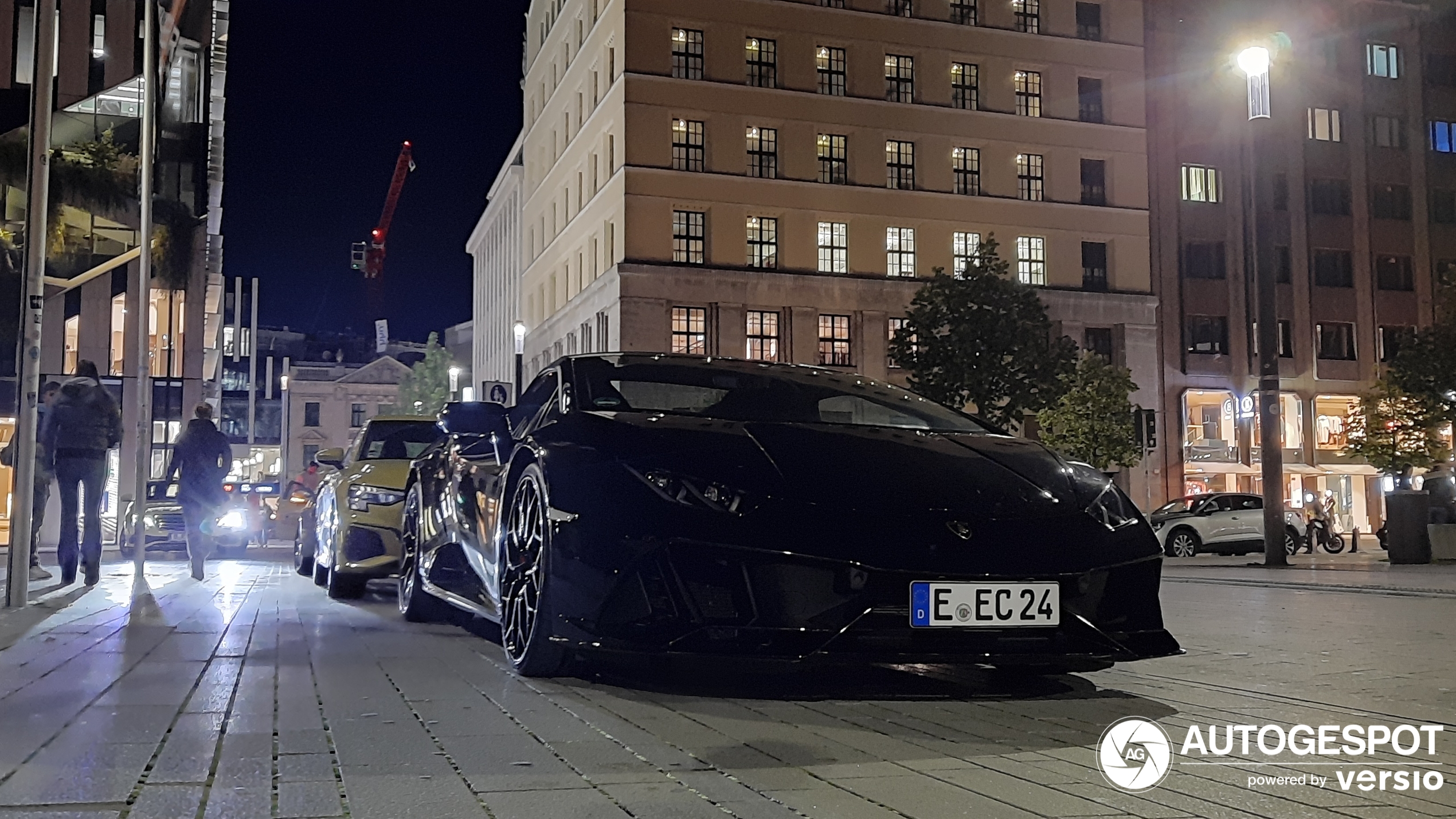 Lamborghini Huracán LP640-4 EVO Spyder