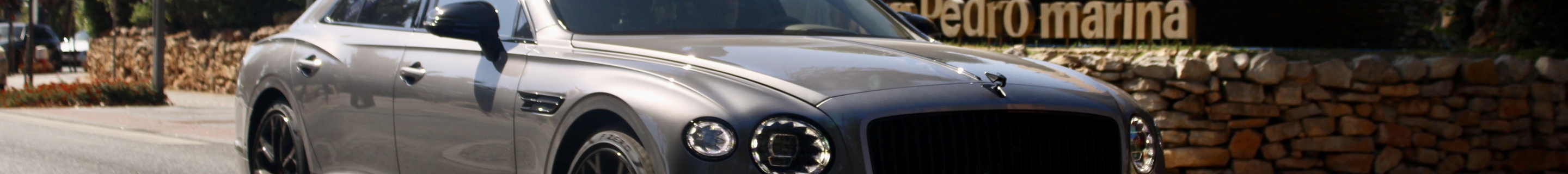 Bentley Flying Spur V8 S 2023