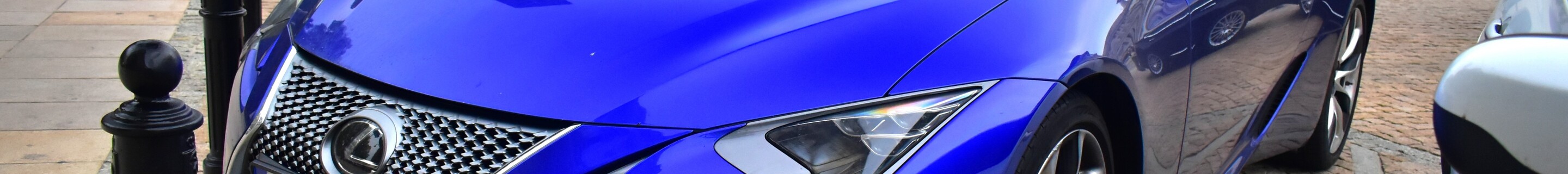 Lexus LC 500 Structural Blue Edition