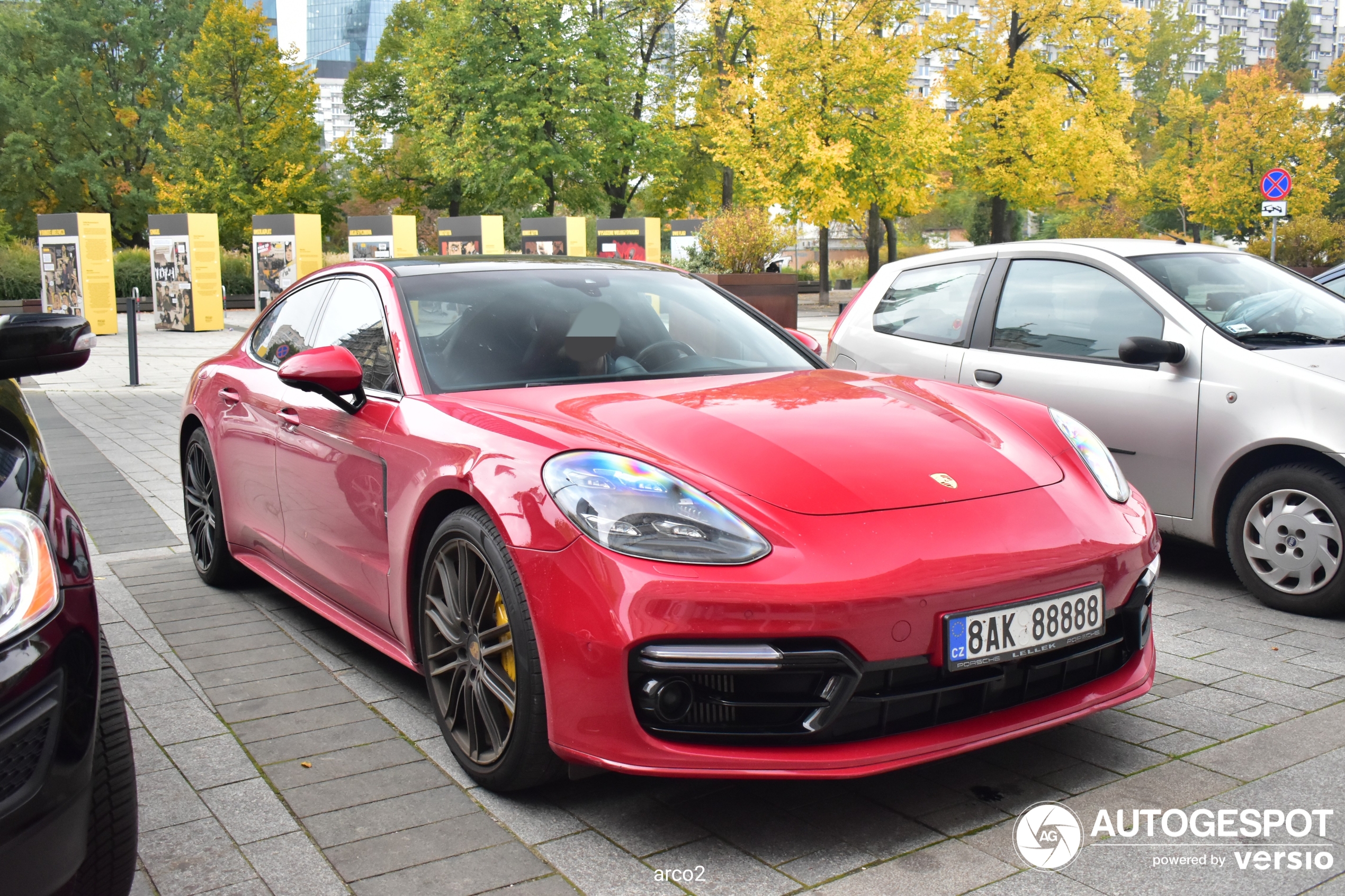 Porsche 971 Panamera Turbo S E-Hybrid