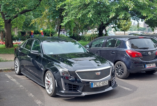 Cadillac CTS-V 2015