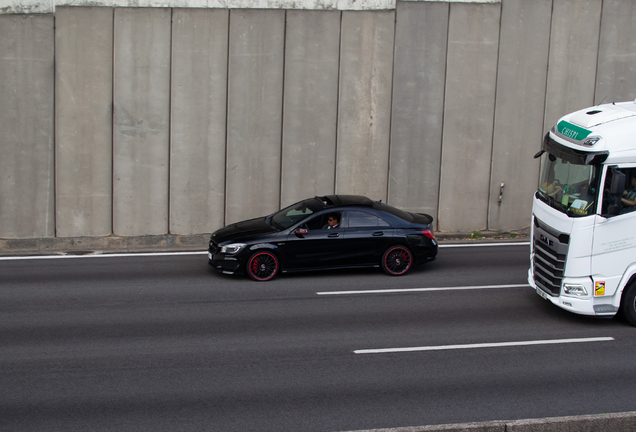 Mercedes-Benz CLA 45 AMG Edition 1 C117