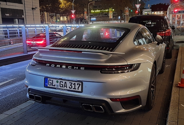 Porsche 992 Turbo