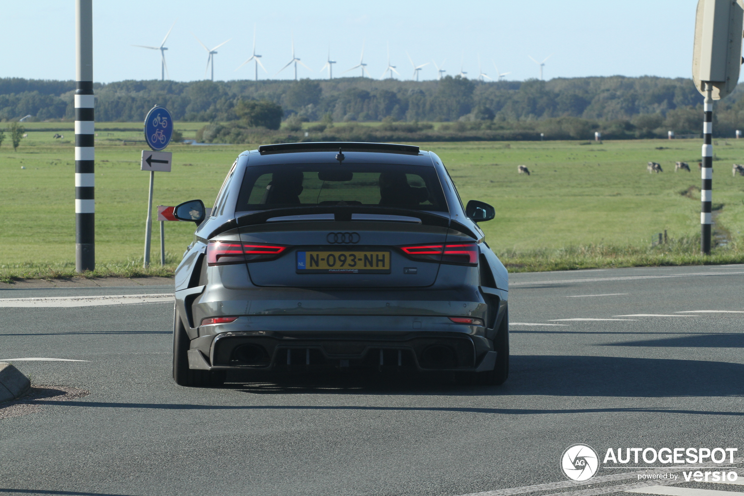 rs3　 Carbon Fiber Audi RS3 (2021-ongoing) Front Splitter Lip