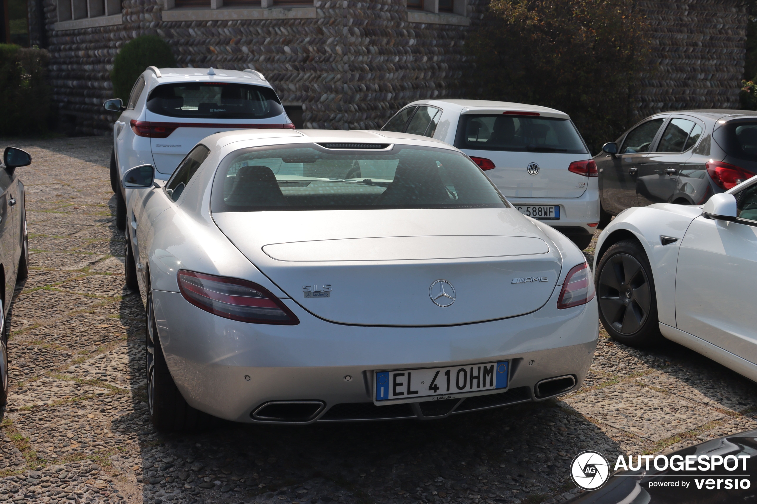 Mercedes-Benz SLS AMG