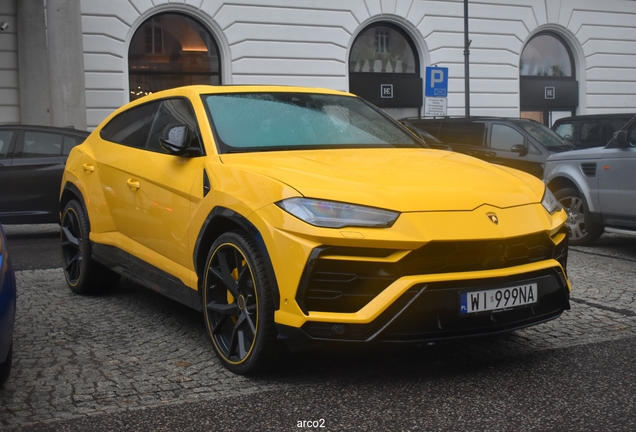 Lamborghini Urus