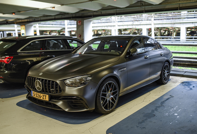 Mercedes-AMG E 63 S W213 Final Edition