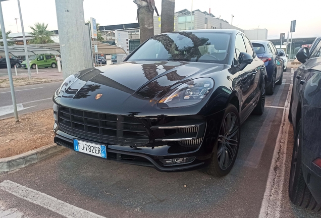 Porsche 95B Macan Turbo