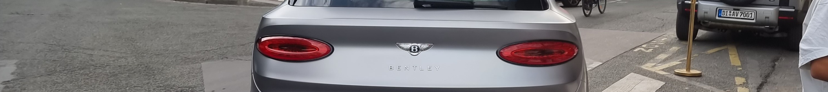 Bentley Bentayga V8 2021 First Edition