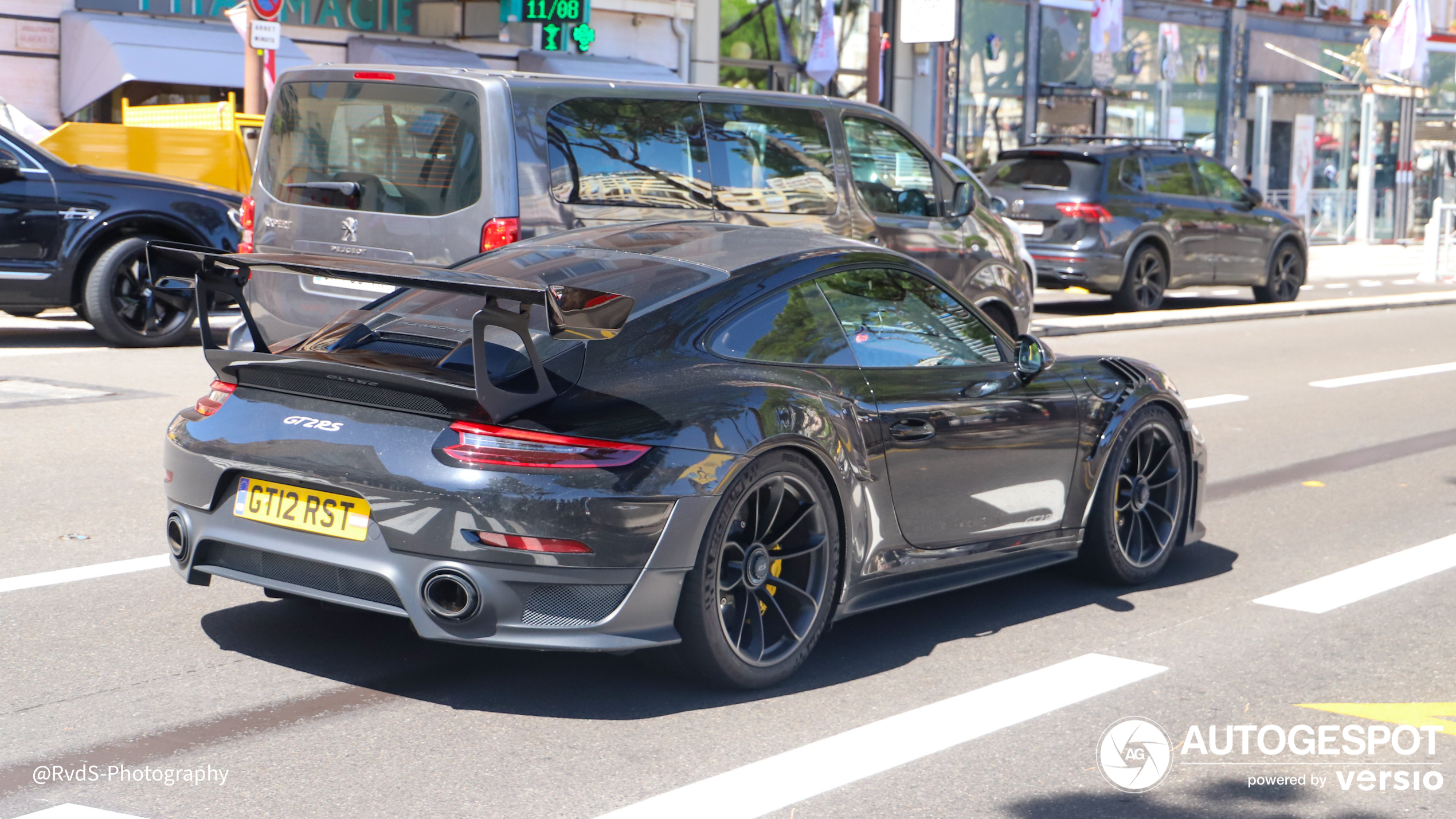 Porsche 991 GT2 RS Weissach Package