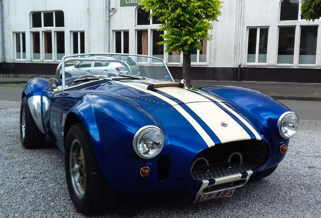 AC Cobra 427