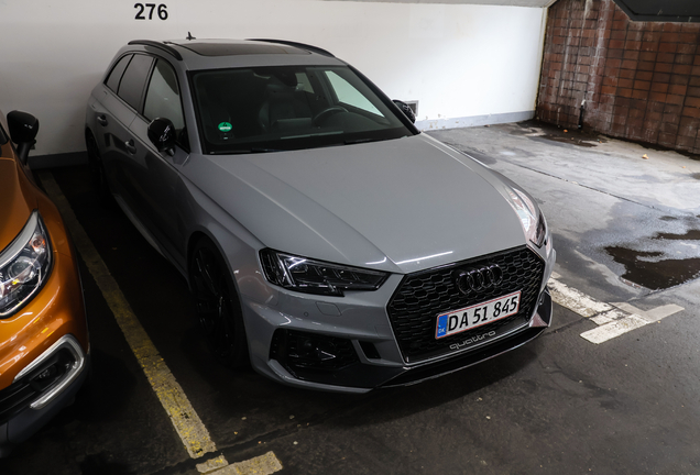 Audi RS4 Avant B9