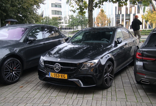 Mercedes-AMG E 63 S W213