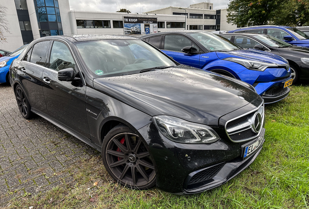 Mercedes-Benz E 63 AMG S W212