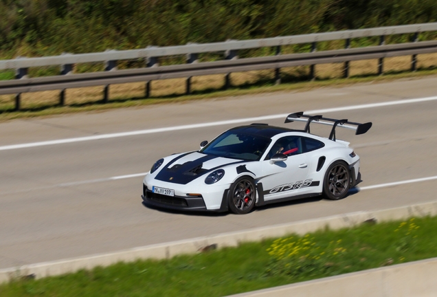 Porsche 992 GT3 RS Weissach Package