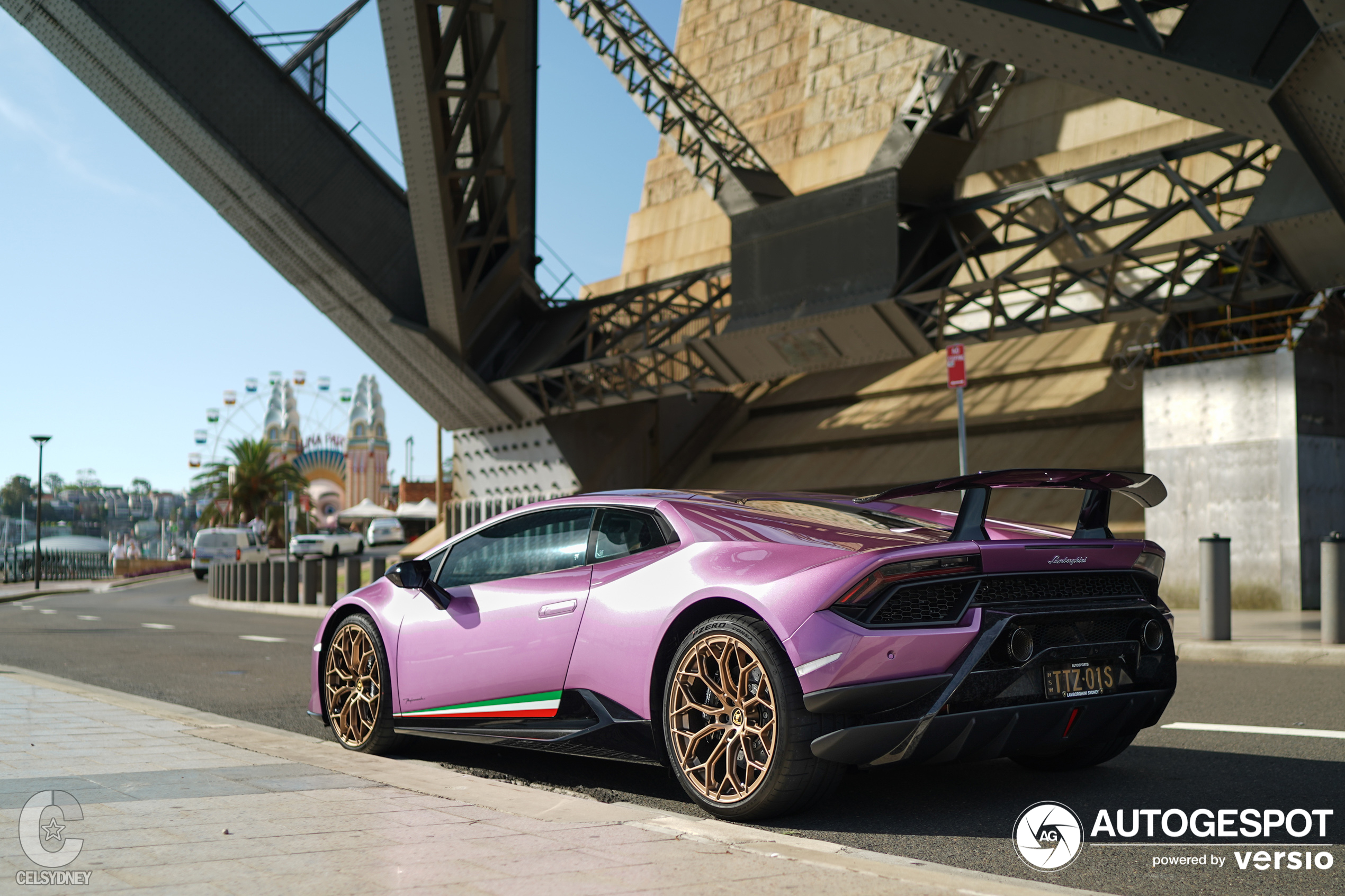 Gorgeous Pictures of a Huracán Performante from Australia